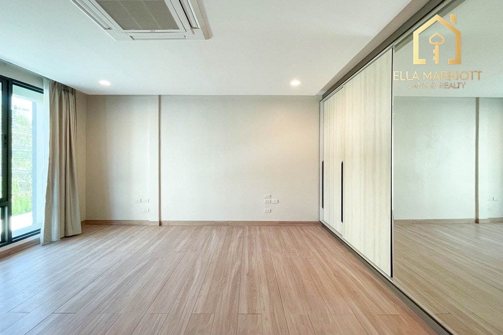 For Rent | Newly Renovated Single House in Sukhumvit 49 5
