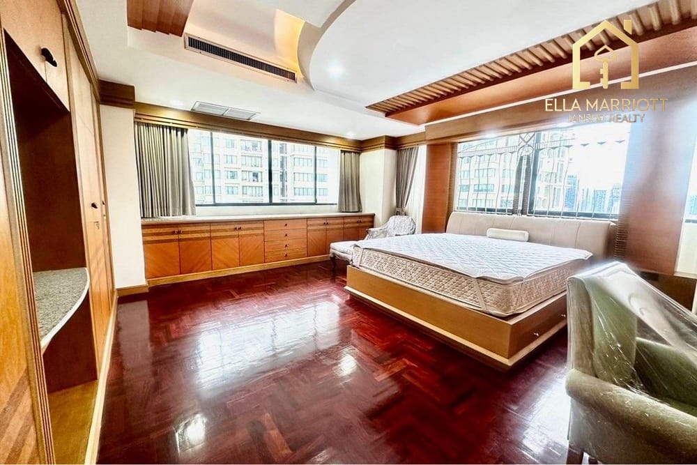 Luxus-Eigentumswohnung zu verkaufen in Watthana, Bangkok 8