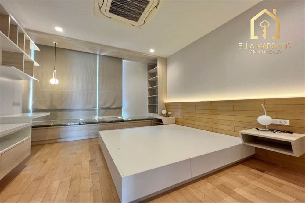 Pet-Friendly 300sqm Detached House for Rent Near Bangkok Hospital - 110K 6