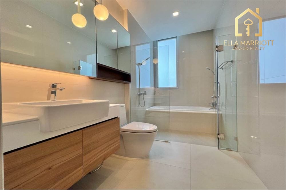 Pet-Friendly 300sqm Detached House for Rent Near Bangkok Hospital - 110K 7