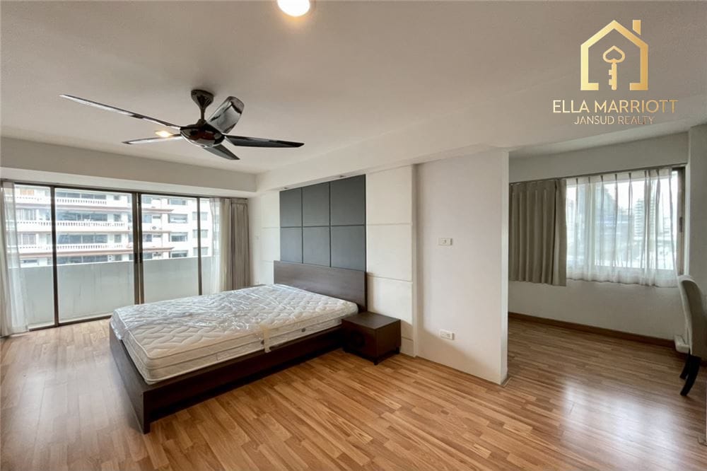 Renovierte 3-Zimmer-Eigentumswohnung mit Seeblick | 220m² | Haustierfreundlich | Nahe BTS Asoke 6