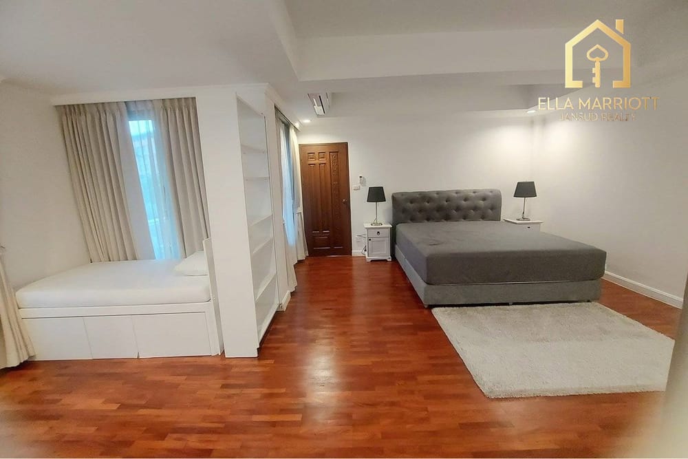 Spacious 2BR Condo with Guest Room for Rent in Thonglor 10, Sukhumvit 55 - 180sqm 5