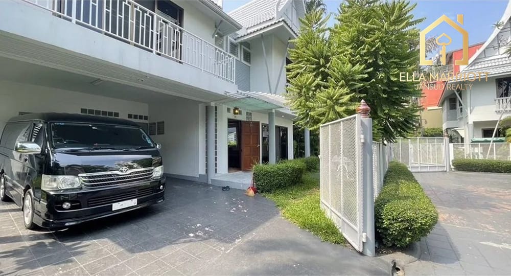 เช่า 3 ห้องนอน 3 ห้องน้ำ บ้าน ใน สาทร, กรุงเทพฯ 12