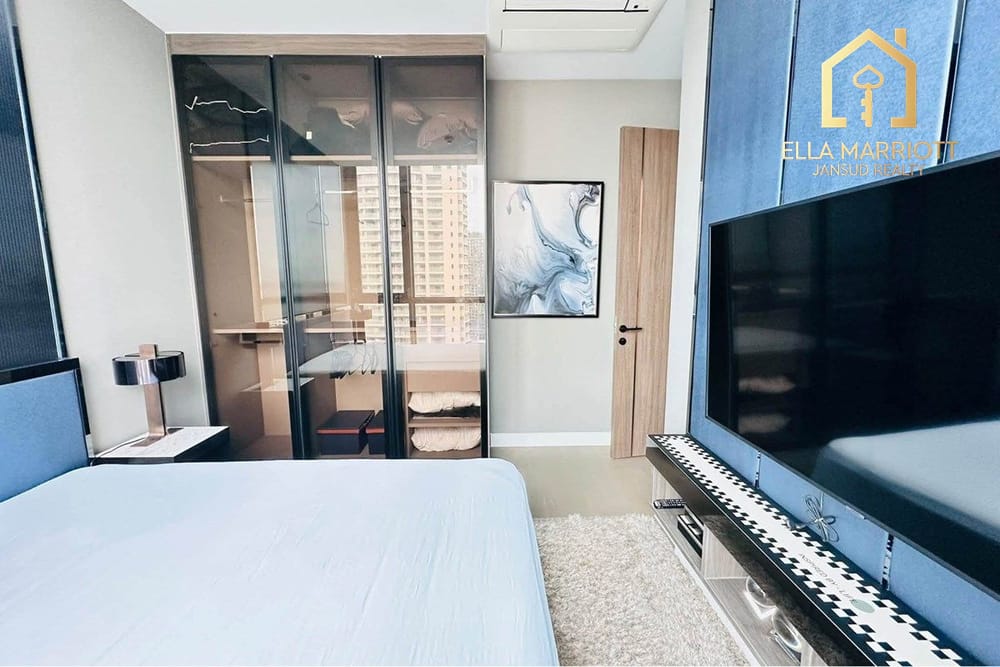 Rent 120K | 100sqm 3BR 2BA 17th Fl | German Kitchen & Wine Cab 9
