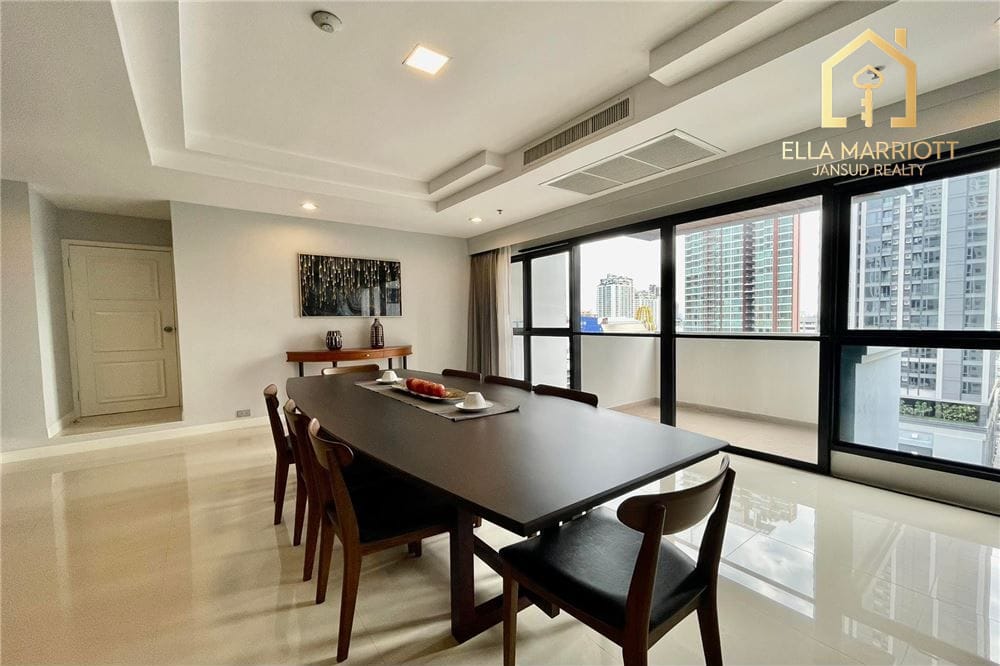 3 Bedrooms for Rent: Live in Luxury Near BTS Thonglor! 16