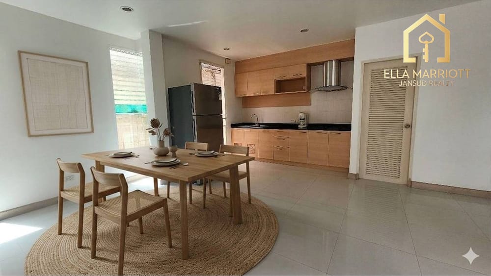 Rent 80K | 2BR 4BA Single House | Pet-Friendly | Sukhumvit 49 2