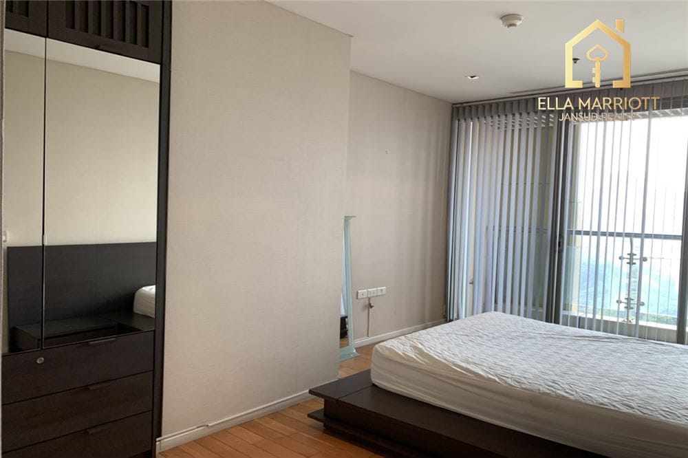Rent 70K | 109sqm 2BR 2BA 15th Fl | Big Balcony & View | BTS Asok 8