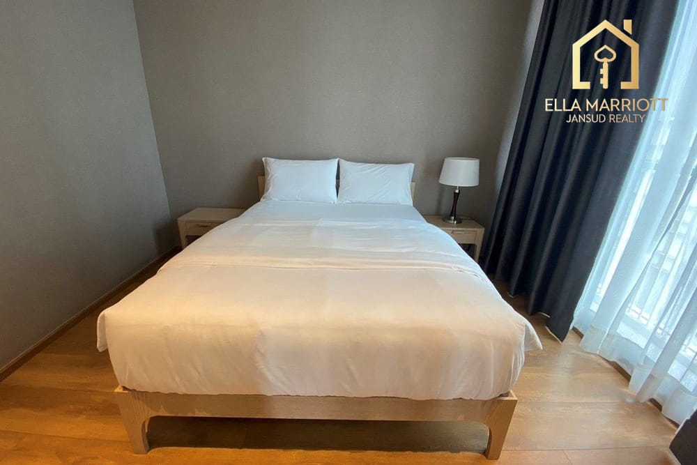 Modern 2BR Condo for Rent 45K | 55sqm | 15th Fl with Mid-High View near BTS Phrom Phong 7