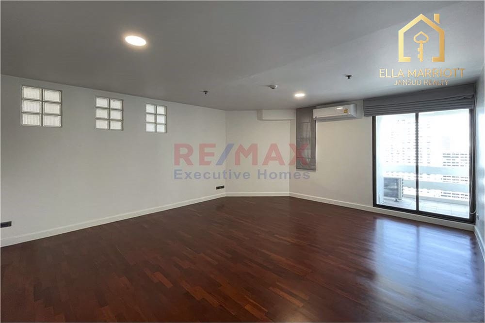 Rent 67K (Nego) | 193sqm 2-3BR 3BA | 150m Benjakitti Park 11