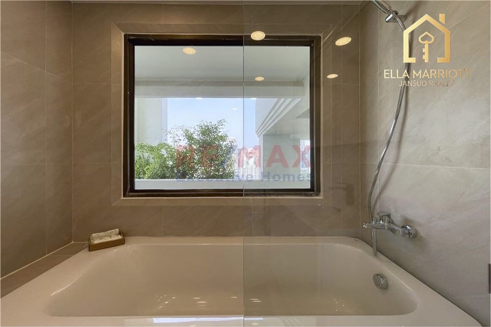 Rent 67K (Nego) | 193sqm 2-3BR 3BA | 150m Benjakitti Park 16