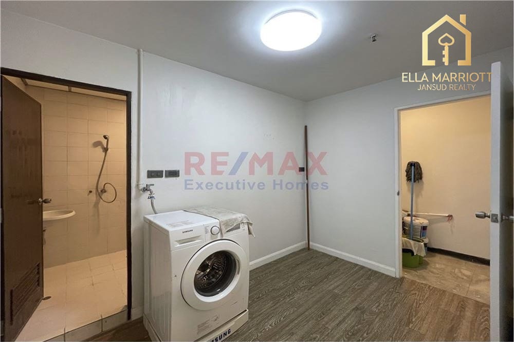 Rent 67K (Nego) | 193sqm 2-3BR 3BA | 150m Benjakitti Park 17