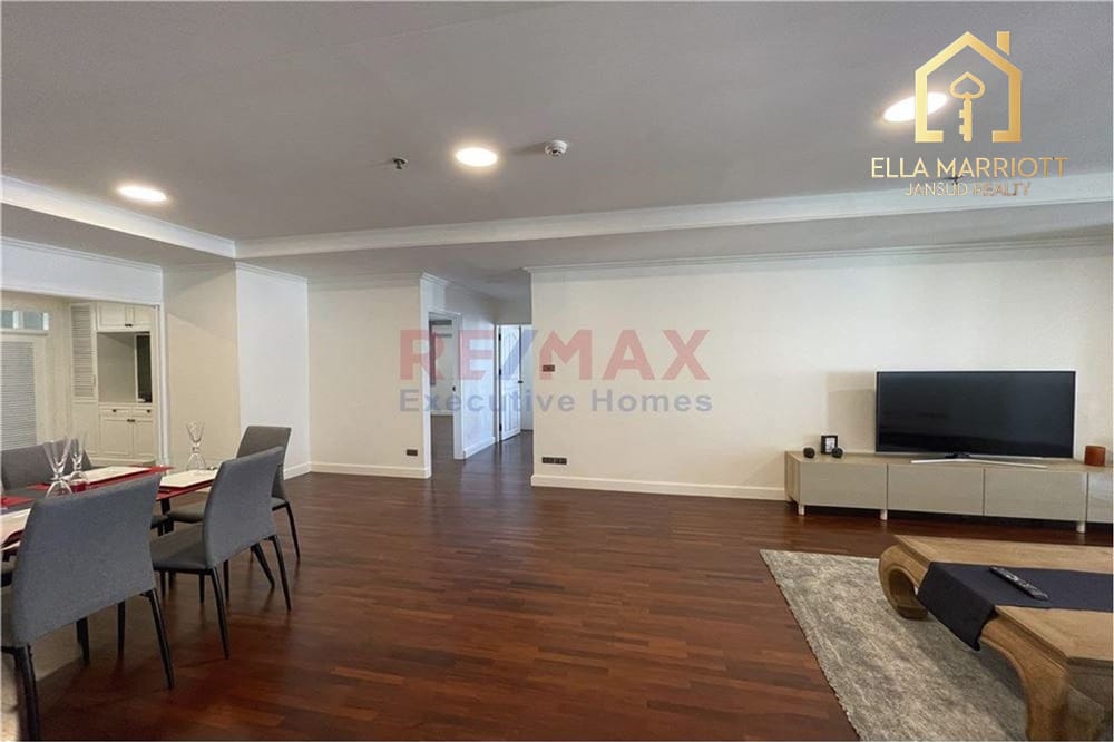 Rent 67K (Nego) | 193sqm 2-3BR 3BA | 150m Benjakitti Park 7