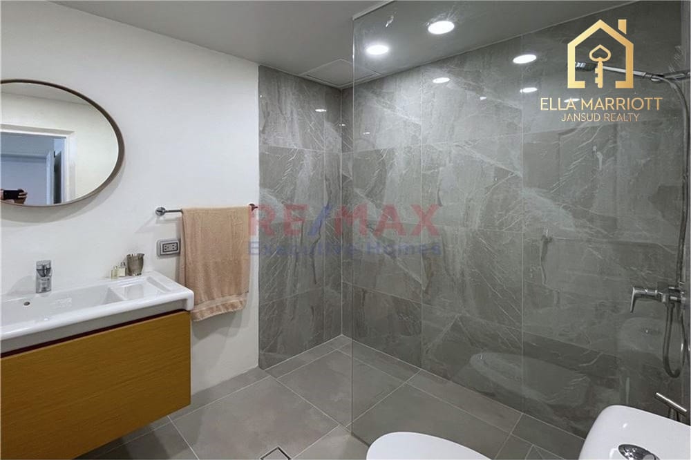 Rent 67K (Nego) | 193sqm 2-3BR 3BA | 150m Benjakitti Park 9
