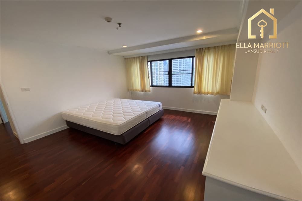 Rent 55K | 205sqm 2+1BR 2BA | Pet-Friendly (20kg+) | Free Shuttle BTS 9