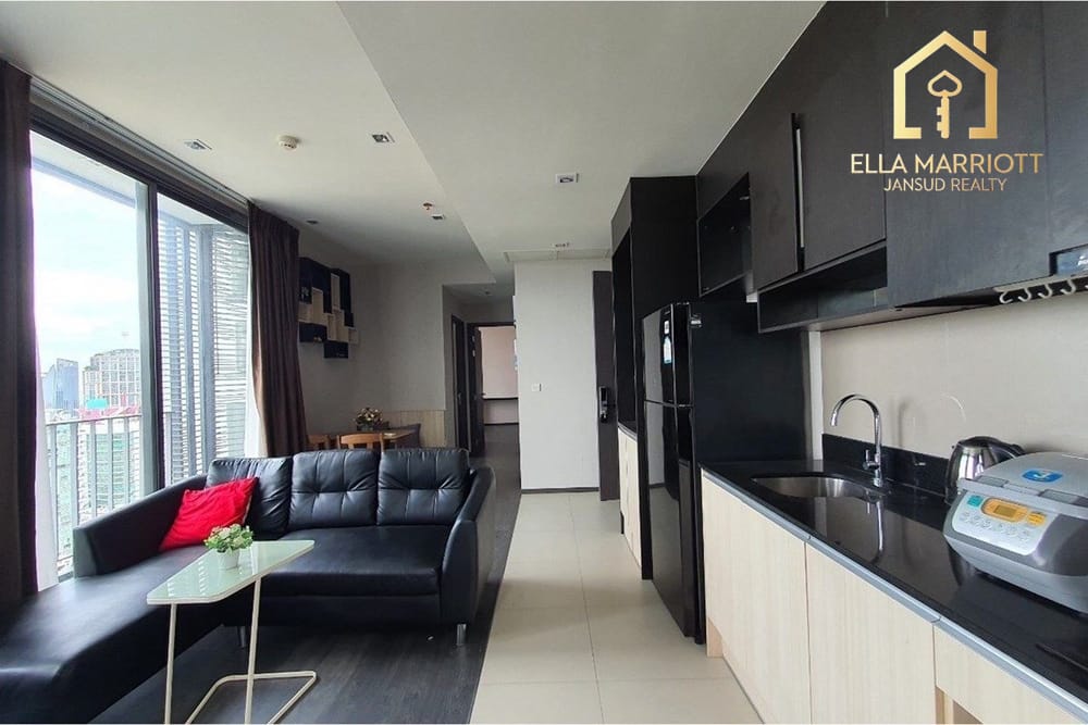 Rent 50K | 65sqm 2BR 2BA 29th Fl | High City View | 2 Min BTS Asok 2