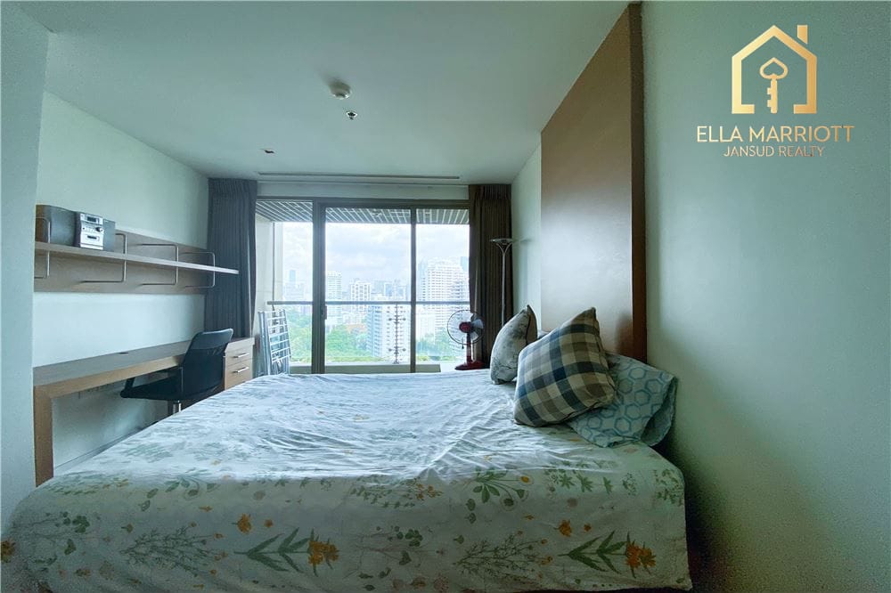 Spacious 2BR Condo for Rent | 110sqm | 2BA with Bathtubs | 5 Mins Walk to BTS Asok | Opposite Benjakitti Park 16
