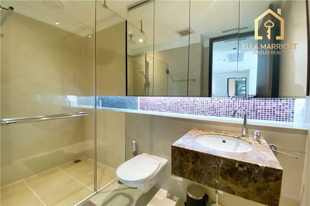 Spacious 2BR Condo for Rent | 110sqm | 2BA with Bathtubs | 5 Mins Walk to BTS Asok | Opposite Benjakitti Park 17