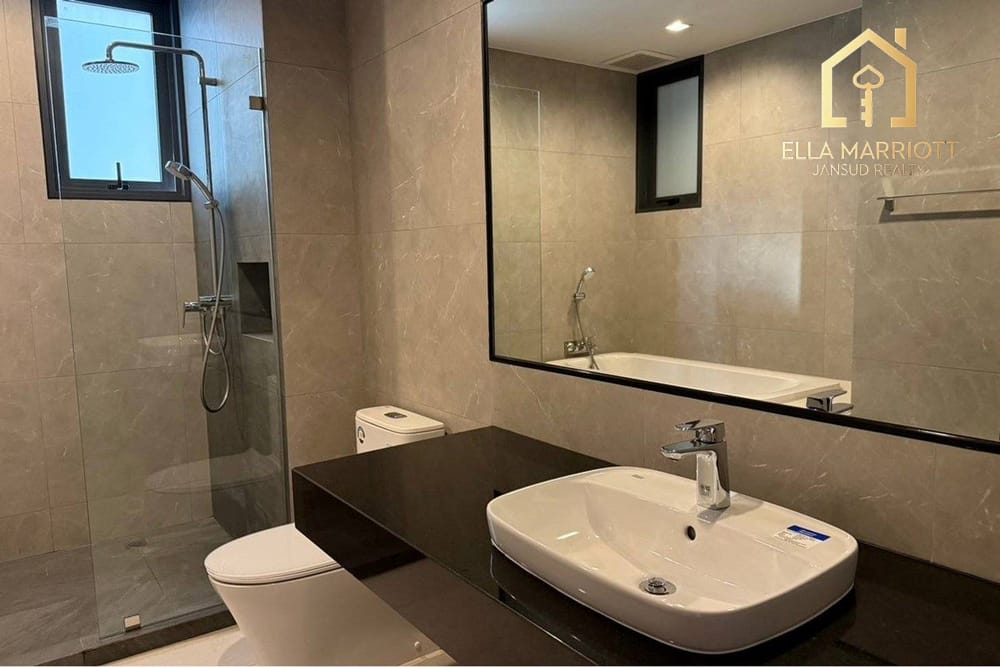 1BR 1BA Condo with Bathtub for Rent at 48K | 85sqm | Private | Sukhumvit 36 11