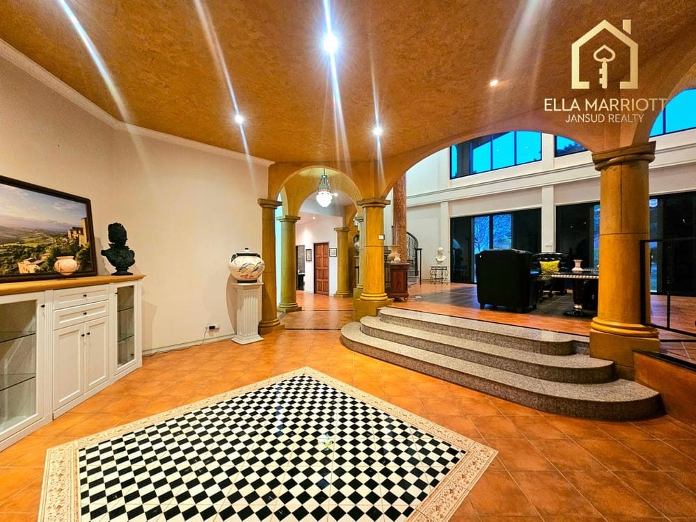 Stunning 4-Bedroom Sea View Pool Villa in Hua Hin Center - Khao Takiab 3