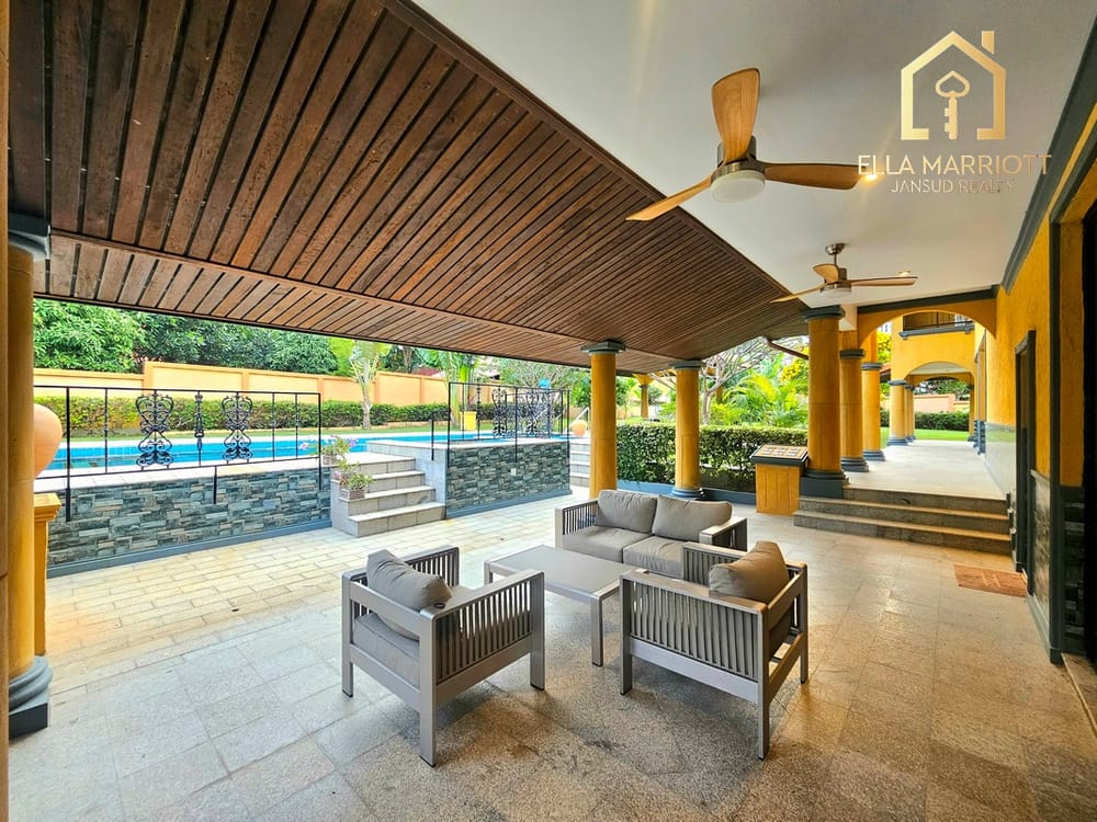 Stunning 4-Bedroom Sea View Pool Villa in Hua Hin Center - Khao Takiab 9