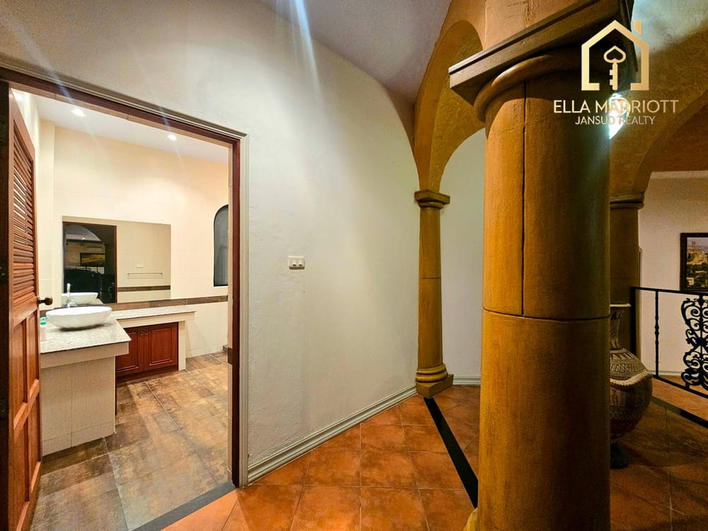 Stunning 4-Bedroom Sea View Pool Villa in Hua Hin Center - Khao Takiab 40