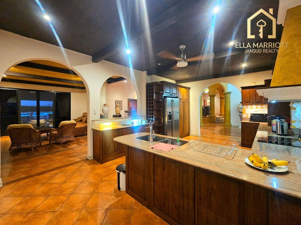 Stunning 4-Bedroom Sea View Pool Villa in Hua Hin Center - Khao Takiab 55