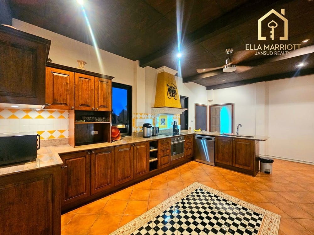 Stunning 4-Bedroom Sea View Pool Villa in Hua Hin Center - Khao Takiab 66