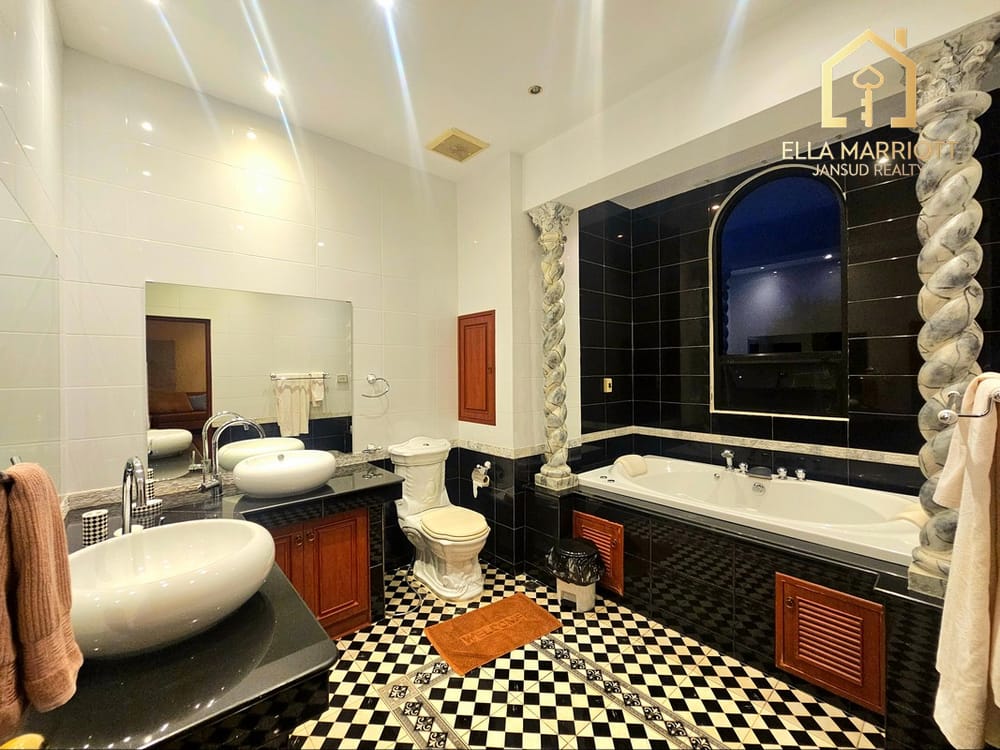 Stunning 4-Bedroom Sea View Pool Villa in Hua Hin Center - Khao Takiab 67