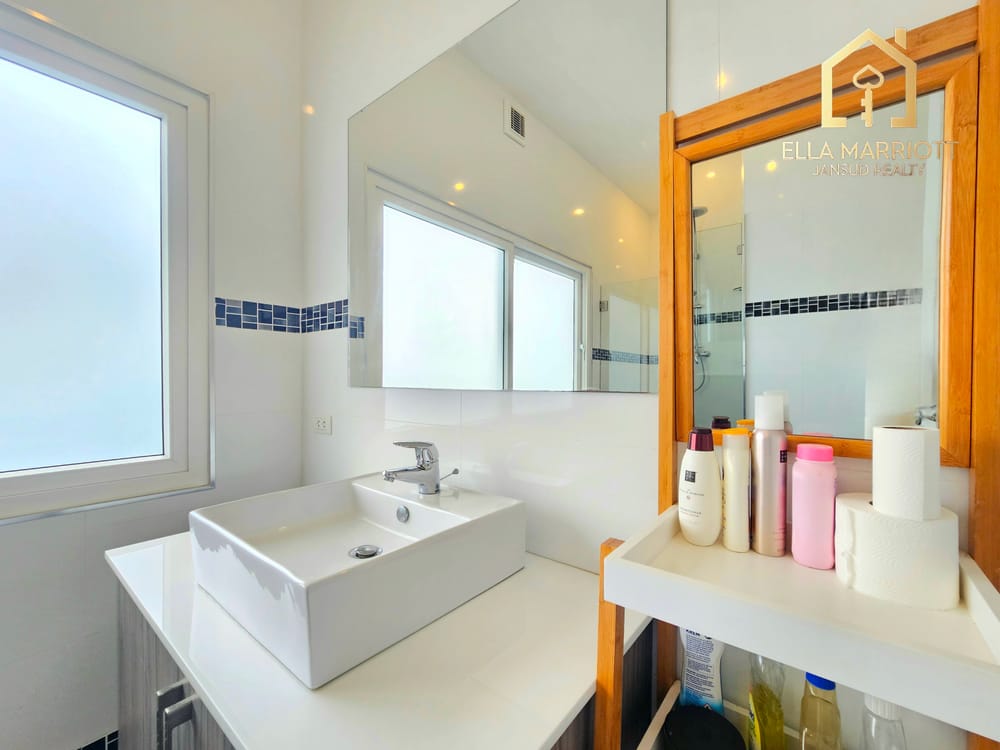 ขาย 4 ห้องนอน บ้าน ใน หัวหินใต้: ซอยหัวหิน 112 - เขาเต่า, หัวหิน 10