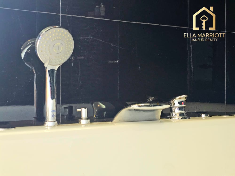 ขาย 4 ห้องนอน บ้าน ใน หัวหินใต้: ซอยหัวหิน 112 - เขาเต่า, หัวหิน 12