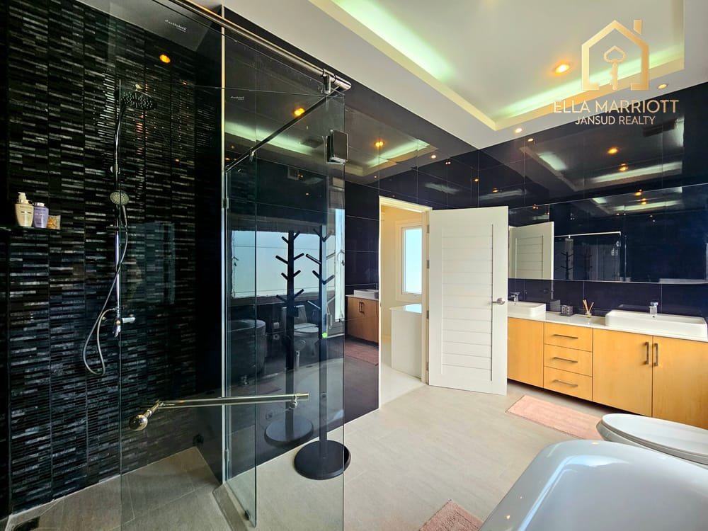 ขาย 4 ห้องนอน บ้าน ใน หัวหินใต้: ซอยหัวหิน 112 - เขาเต่า, หัวหิน 17
