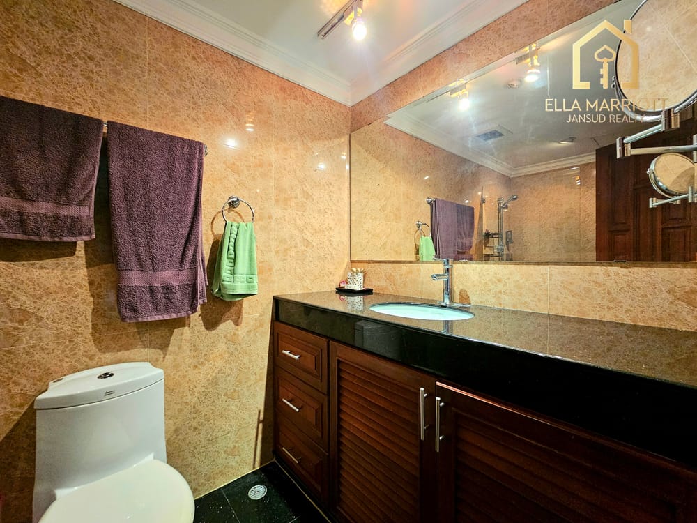 3-Bedroom Pool Villa in Hua Hin Center - Khao Takiab with 24/7 Security 15