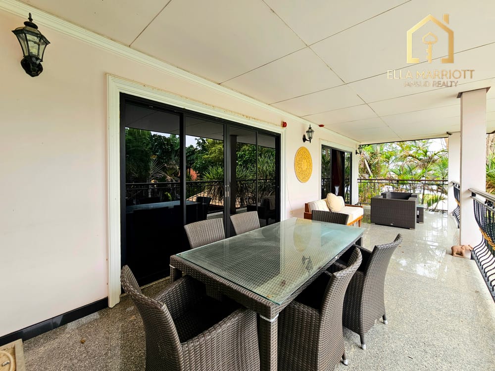 3-Bedroom Pool Villa in Hua Hin Center - Khao Takiab with 24/7 Security 20