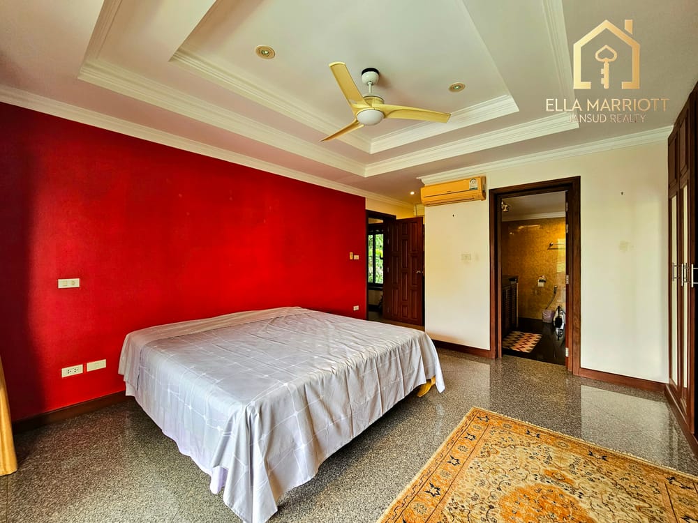3-Bedroom Pool Villa in Hua Hin Center - Khao Takiab with 24/7 Security 29
