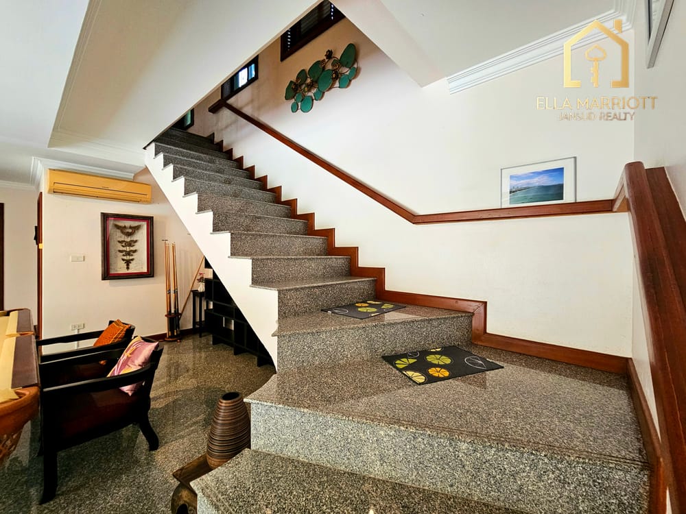 3-Bedroom Pool Villa in Hua Hin Center - Khao Takiab with 24/7 Security 35
