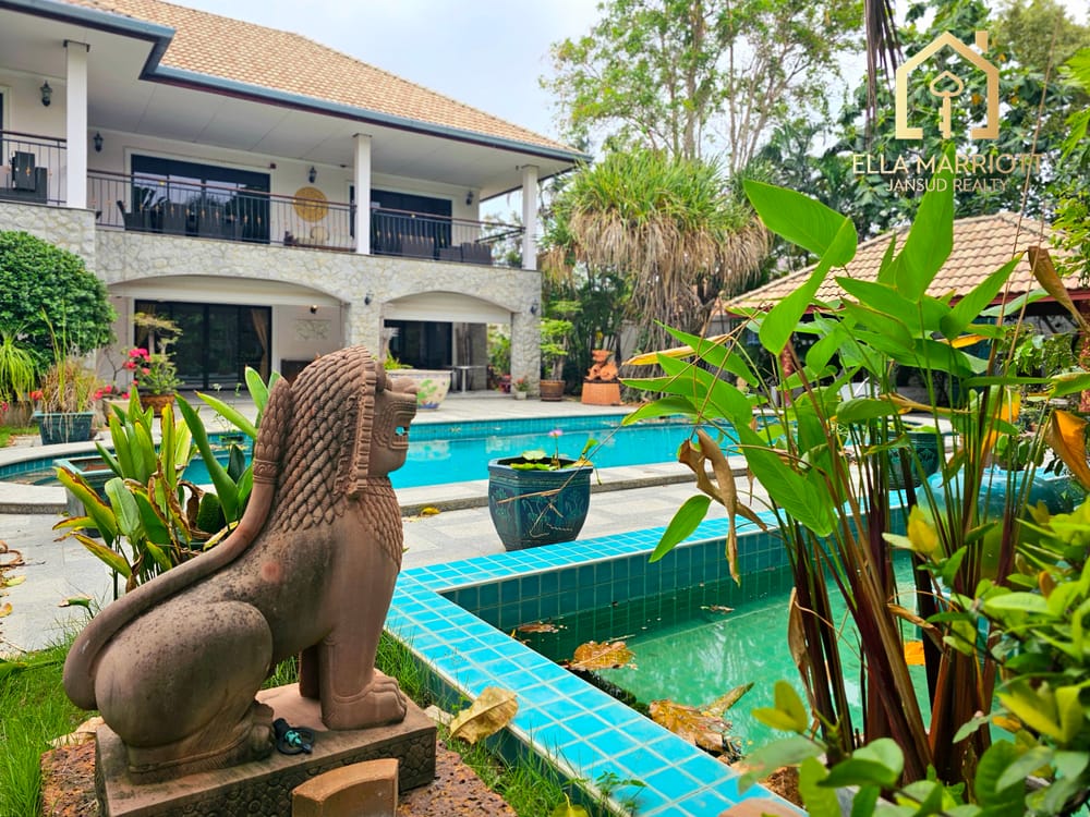 3-Bedroom Pool Villa in Hua Hin Center - Khao Takiab with 24/7 Security 64