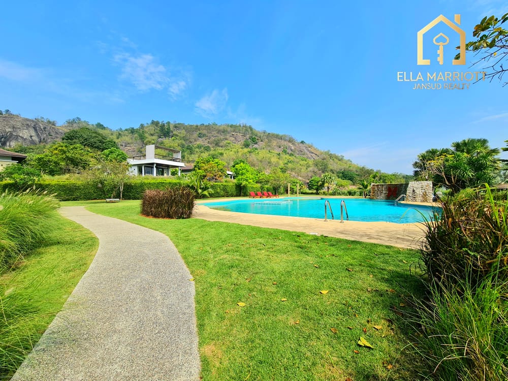 Modern 2-Bedroom Villa for Sale with 24/7 Security in Hua Hin Center - Khao Takiab 6