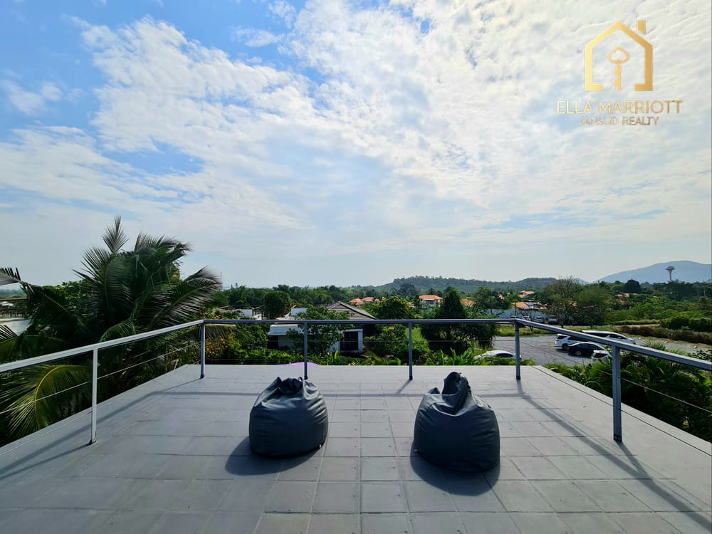 Modern 2-Bedroom Villa for Sale with 24/7 Security in Hua Hin Center - Khao Takiab 14