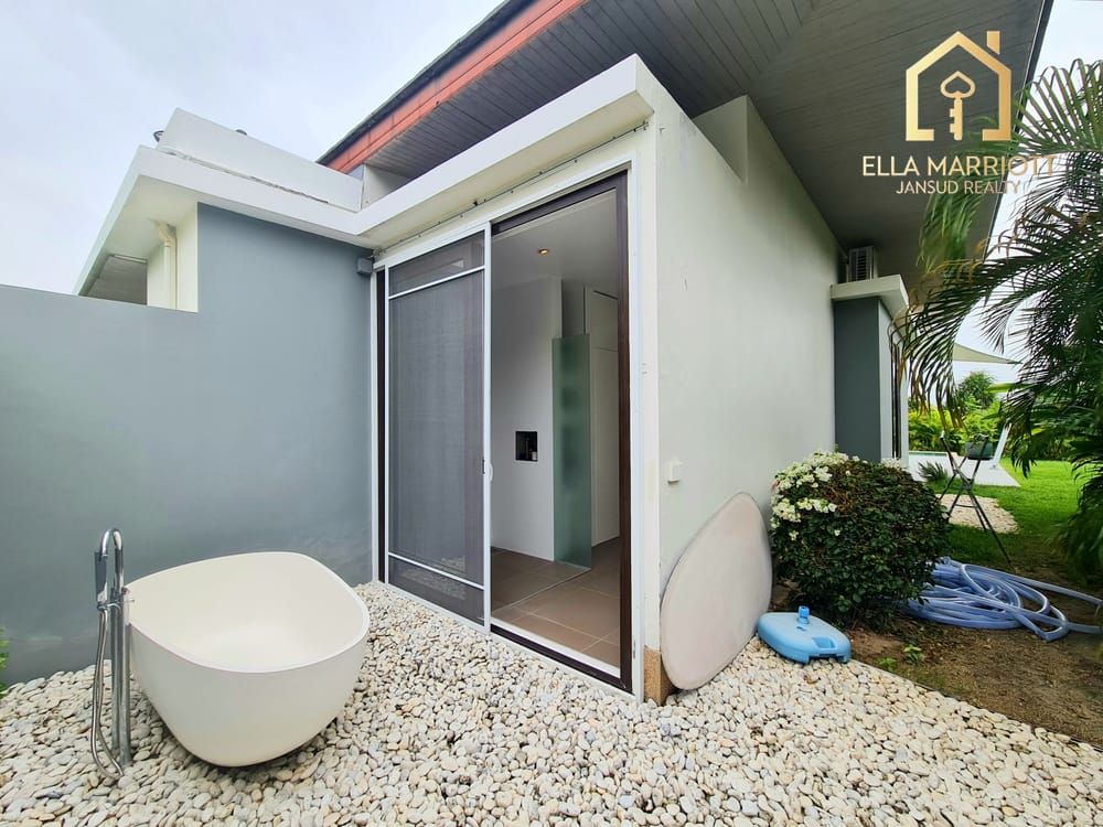 Modern 2-Bedroom Villa for Sale with 24/7 Security in Hua Hin Center - Khao Takiab 54