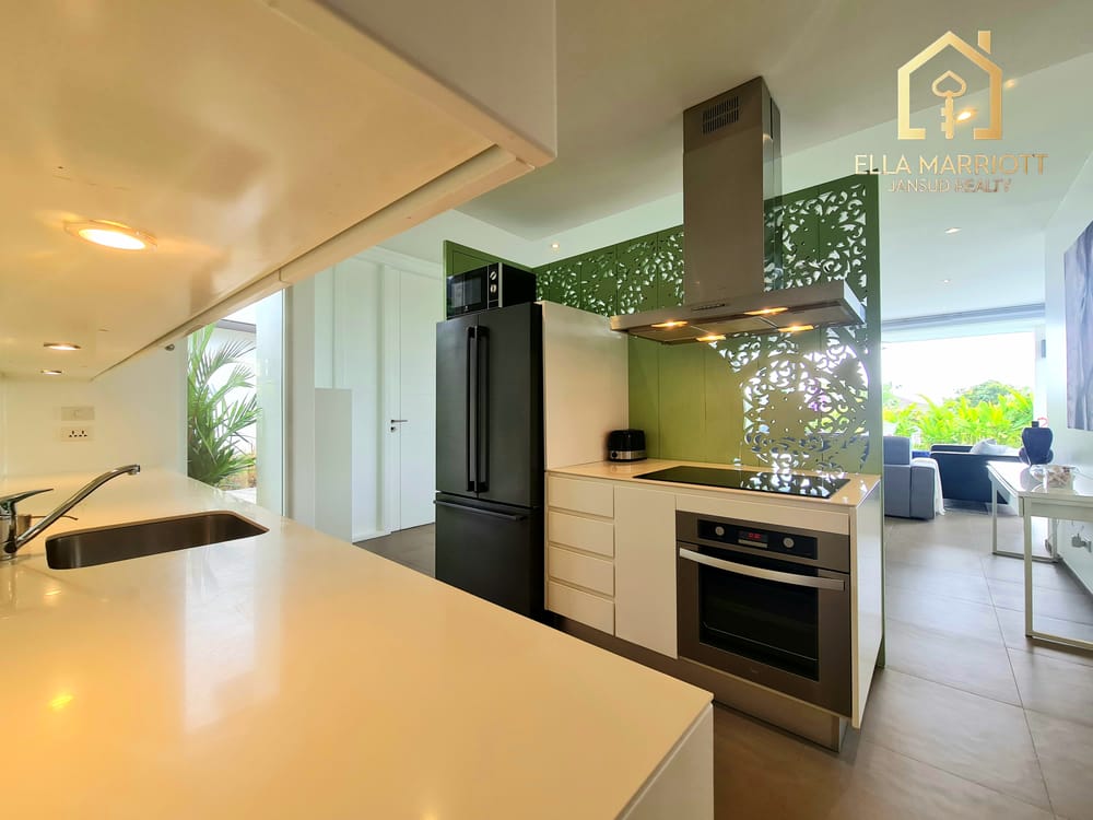 Modern 2-Bedroom Villa for Sale with 24/7 Security in Hua Hin Center - Khao Takiab 68