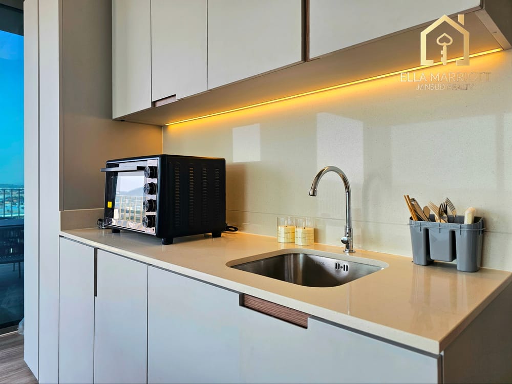 ขาย 3 ห้องนอน คอนโดวิวทะเล ใน หัวหินกลาง - เขาตะเกียบ 24