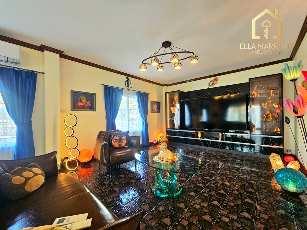 spacious-3-bedroom-villa-for-sale-in-hua-hin-north-bor-fai-with-247-security-emj56 4