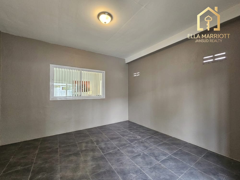 modern-3-bedroom-villa-with-european-kitchen-for-sale-in-hua-hin-center-khao-takiab-emj55 2