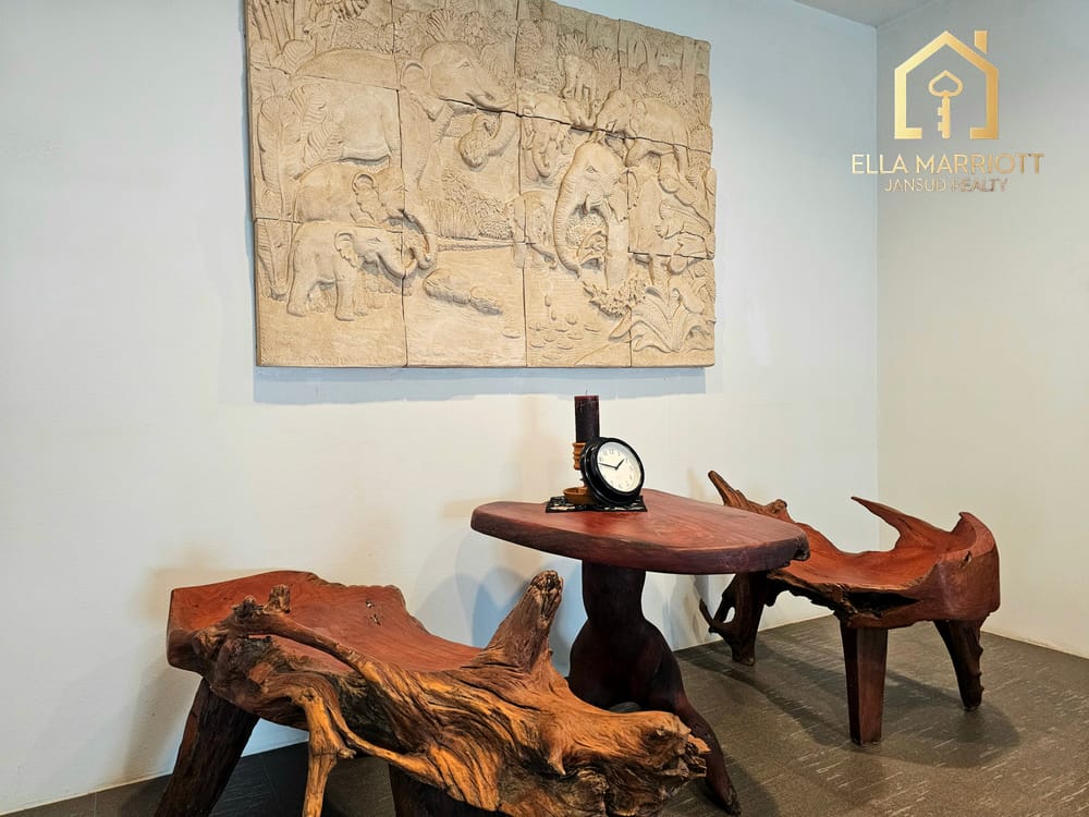 Modern 3-Bedroom Villa with European Kitchen for Sale in Hua Hin Center - Khao Takiab 11