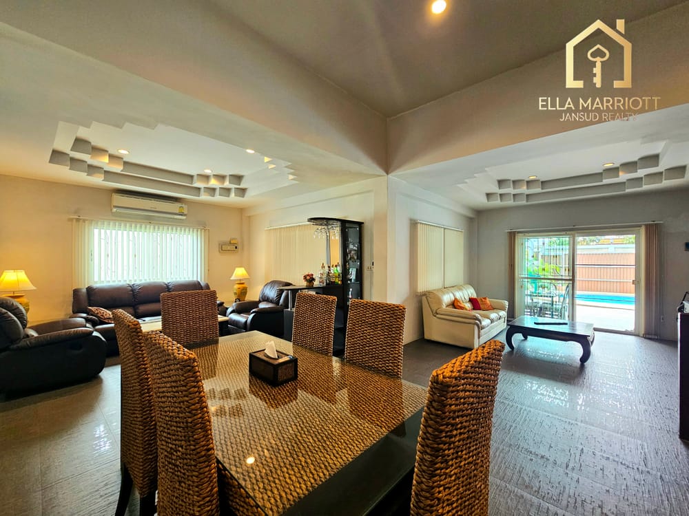 Modern 3-Bedroom Villa with European Kitchen for Sale in Hua Hin Center - Khao Takiab 14