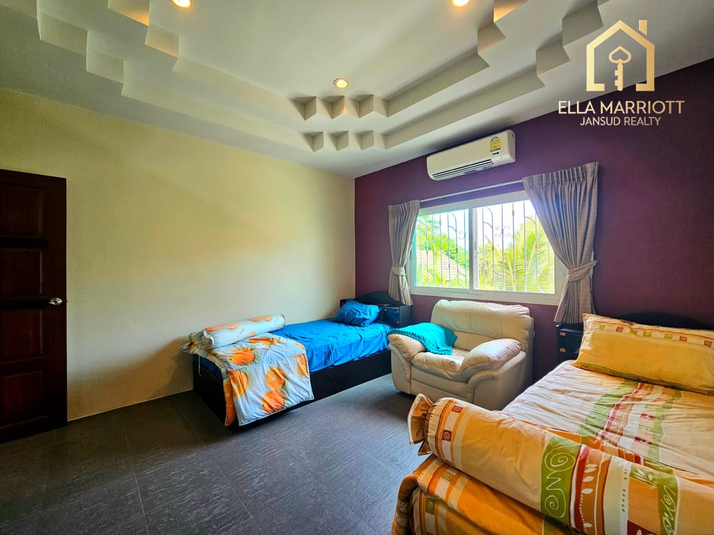Modern 3-Bedroom Villa with European Kitchen for Sale in Hua Hin Center - Khao Takiab 33