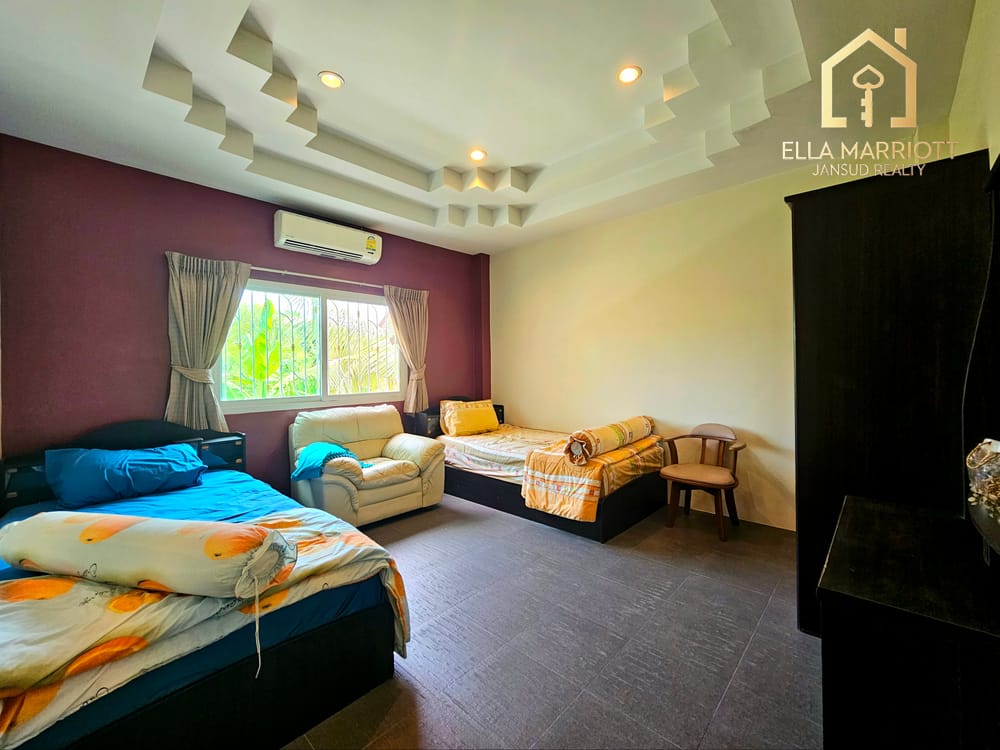 Modern 3-Bedroom Villa with European Kitchen for Sale in Hua Hin Center - Khao Takiab 46