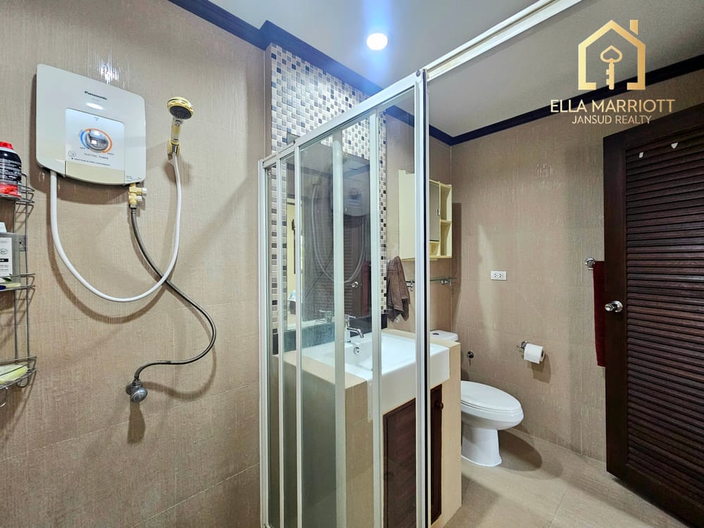 3-Bedroom Villa for Sale in Hua Hin North - Bor Fai 26