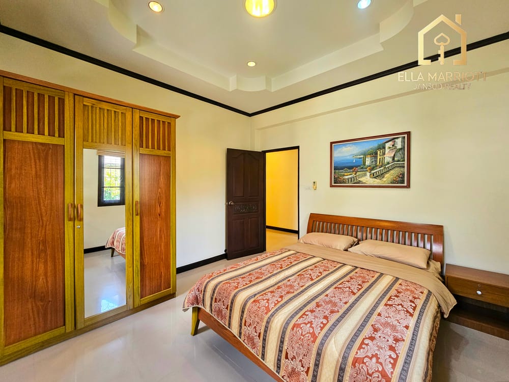 3-Bedroom Villa for Sale in Hua Hin North - Bor Fai 39