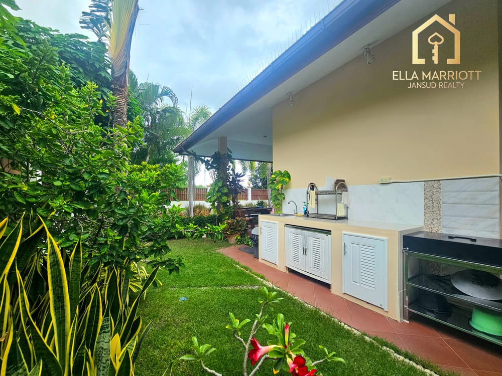 3-Bedroom European Kitchen Pool Villa for Sale in Hua Hin North - Bor Fai 13